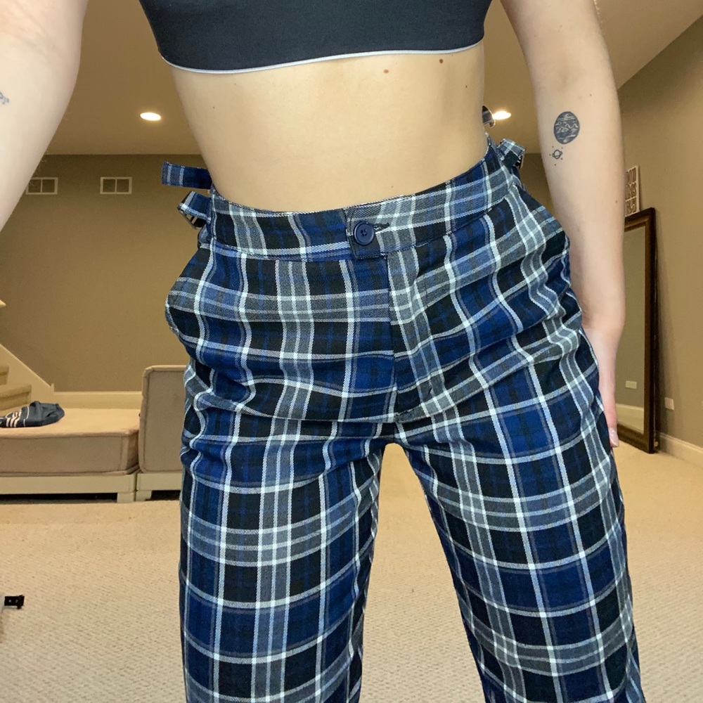 PLAID BRANDY MELVILLE FLARE PANT